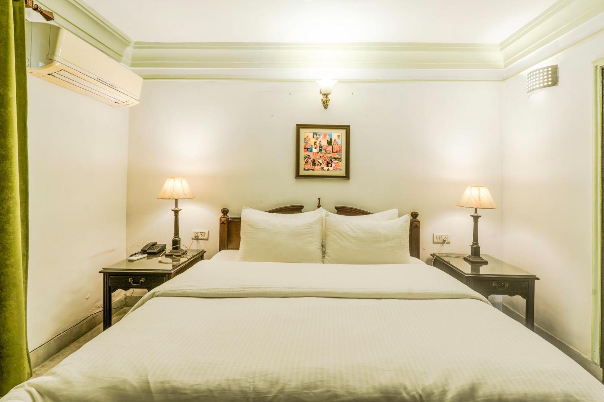 A Mansion Hotel Kashipur Eksteriør billede
